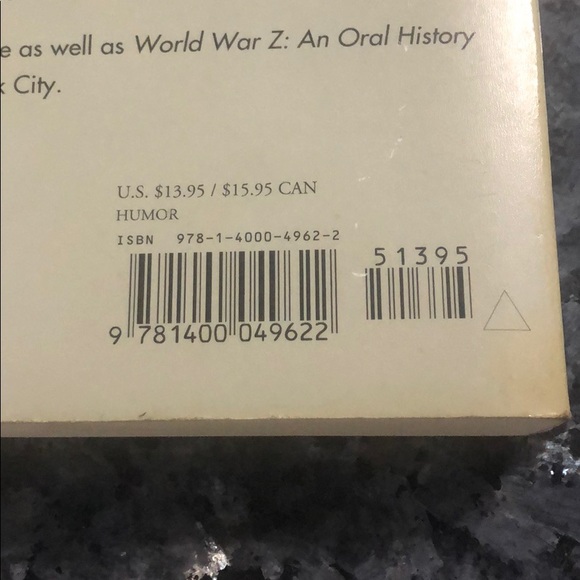 The Zombie Survival Guide🤑 - Picture 3 of 6